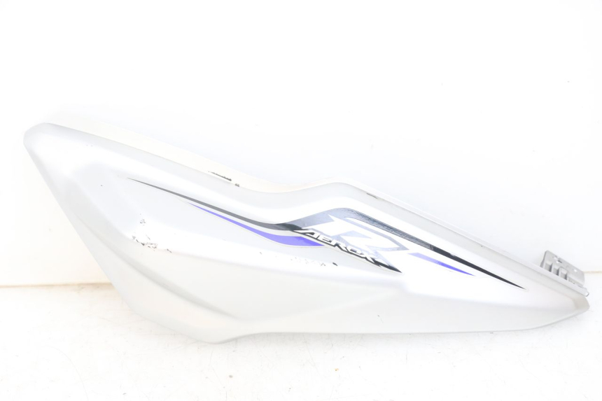 photo de FLANCO TRASERO IZQUIERDO YAMAHA AEROX 2T 50 (2013 - 2017)