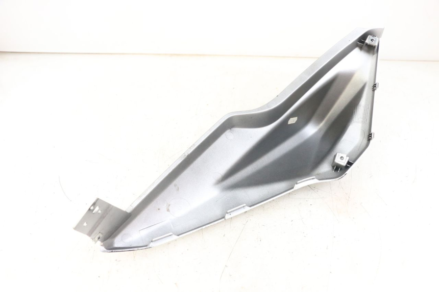 photo de FLANCO TRASERO IZQUIERDO YAMAHA AEROX 2T 50 (2013 - 2017)