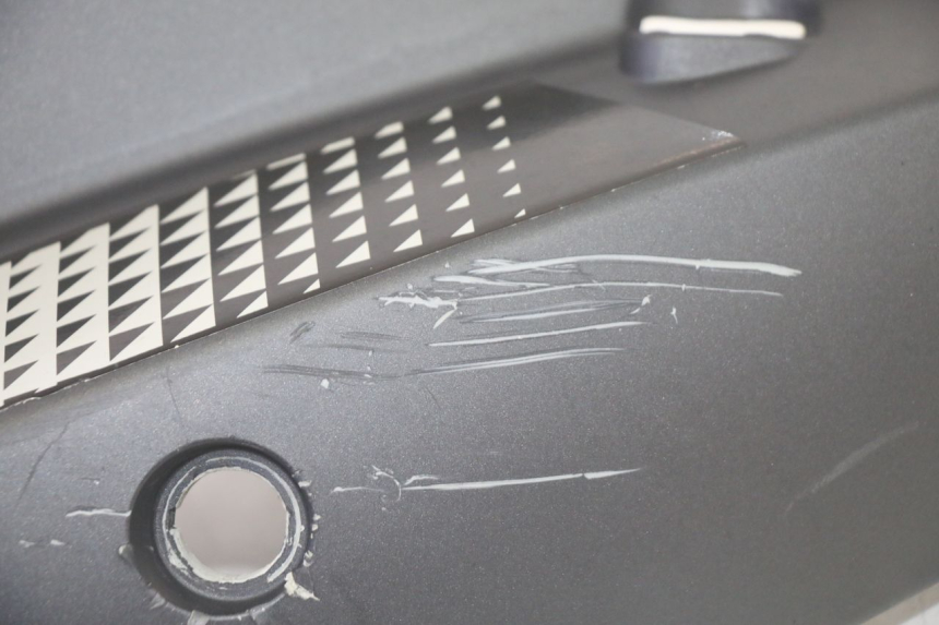 photo de FLANCO TRASERO IZQUIERDO KYMCO AGILITY 4T 50 (2018 - 2022) - Vista general del producto