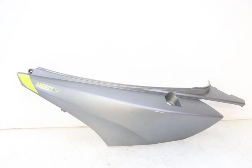 photo de CARENADO TRASERO IZQUIERDA MOTRON BREEZY 4T 50 (2021 - 2025)