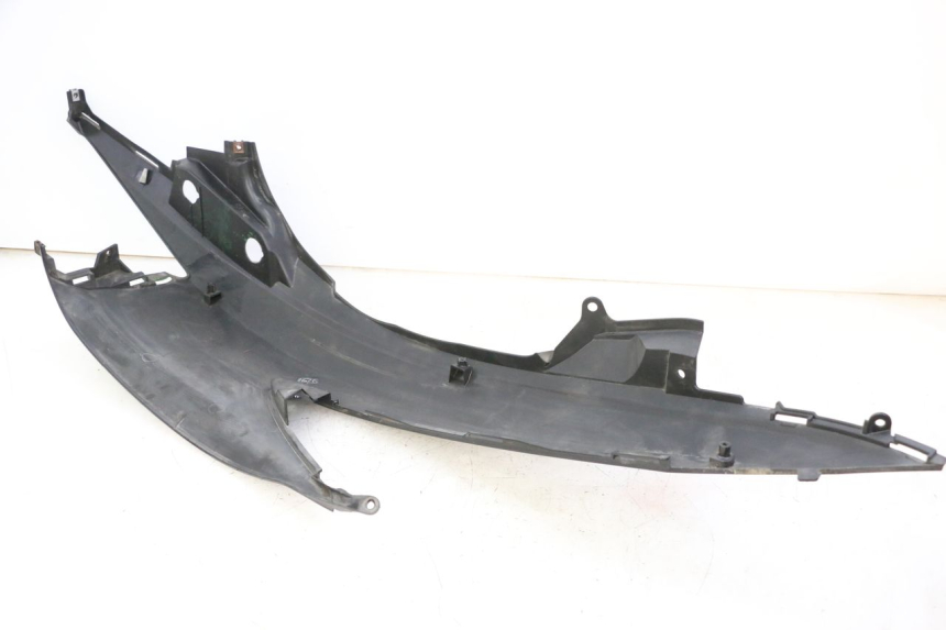 photo de CARENADO TRASERO IZQUIERDA SUZUKI BURGMAN 125 (2007 - 2014)