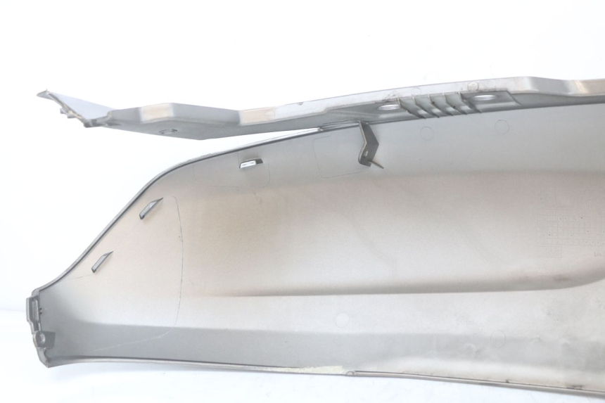 photo de CARENADO TRASERO IZQUIERDA PEUGEOT CITYSTAR 50 (2013 - 2017)