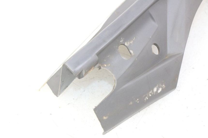 photo de FLANCO TRASERO IZQUIERDO SUZUKI CP 80 (1985 - 1996)