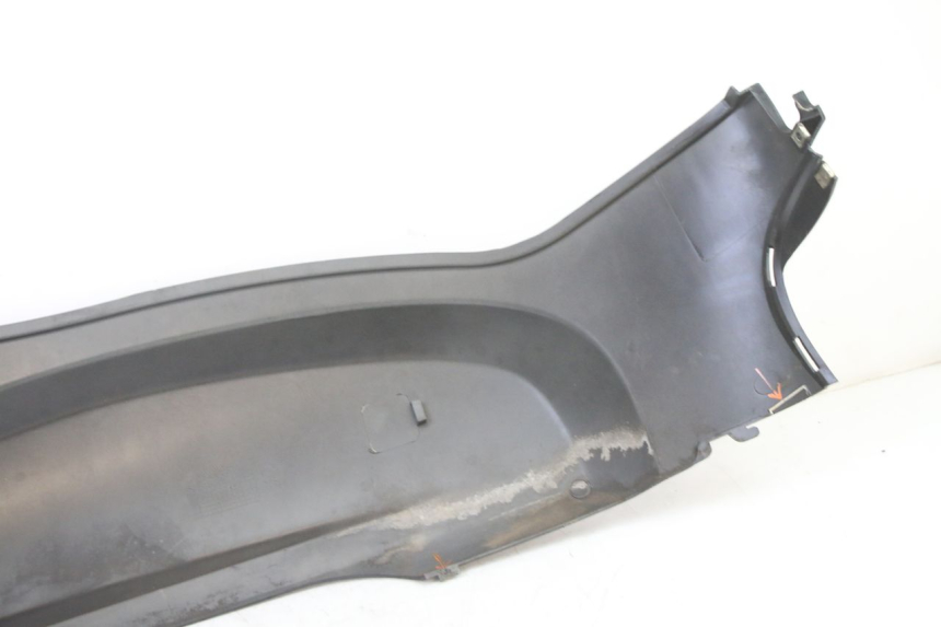 photo de CARENADO TRASERO IZQUIERDA SYM FIDDLE 2 S 125 (2012 - 2014)