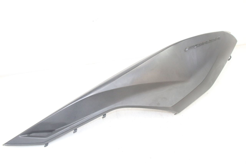 photo de CARENADO TRASERO IZQUIERDA HONDA FORZA 125 (2021 - 2025)