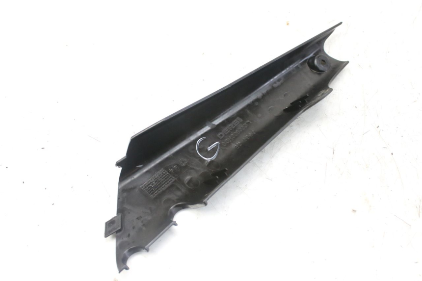 photo de FLANCO TRASERO IZQUIERDO DERBI GPR 50 (2004 - 2009)