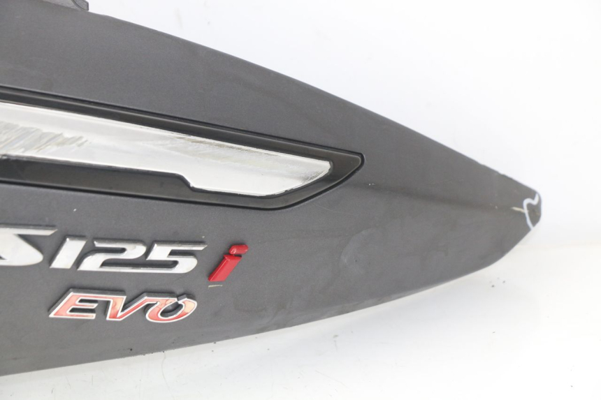 photo de CARENADO TRASERO IZQUIERDA SYM GTS EVO 125 (2009 - 2013)