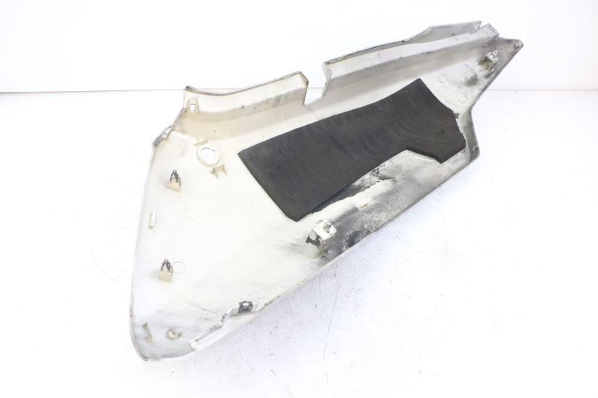 photo de CARENADO TRASERO IZQUIERDA HONDA FJS SILVERWING SILVER WING 600 (2001 - 2010)