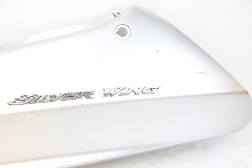 photo de CARENADO TRASERO IZQUIERDA HONDA FJS SILVERWING SILVER WING 600 (2001 - 2010)