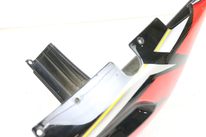 photo de CARENADO TRASERO IZQUIERDA HYOSUNG GTR 125 (2006 - 2008)