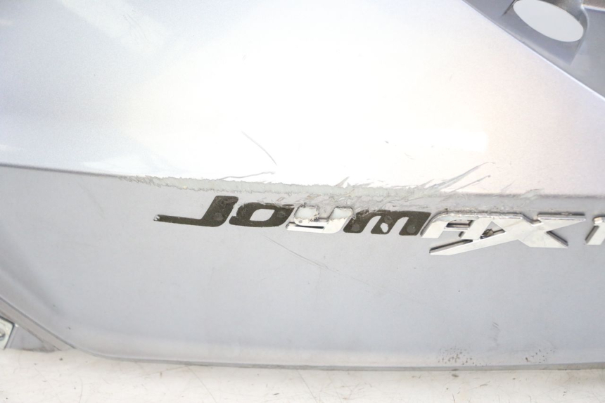 photo de CARENADO TRASERO IZQUIERDA SYM JOYMAX 125 (2010 - 2017)