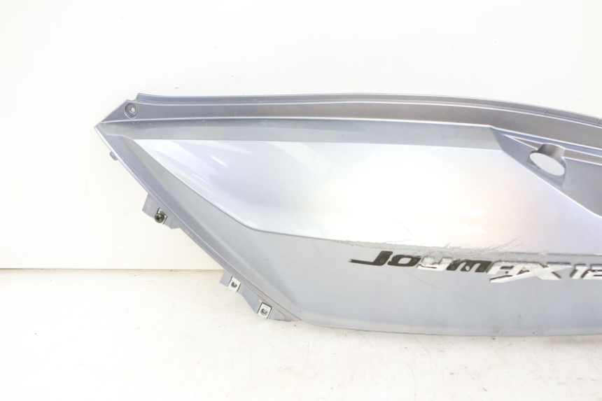 photo de CARENADO TRASERO IZQUIERDA SYM JOYMAX 125 (2010 - 2017)