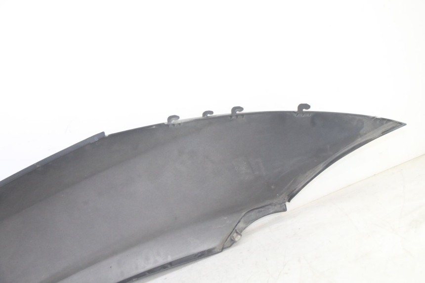 photo de CARENADO TRASERO IZQUIERDA PIAGGIO MP3 HPE 350 (2018 - 2020) - Recambio usado revisado