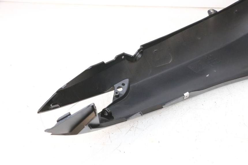 photo de CARENADO TRASERO IZQUIERDA PIAGGIO MP3 HPE 300 (2019 - 2026) - Detalle de la pieza