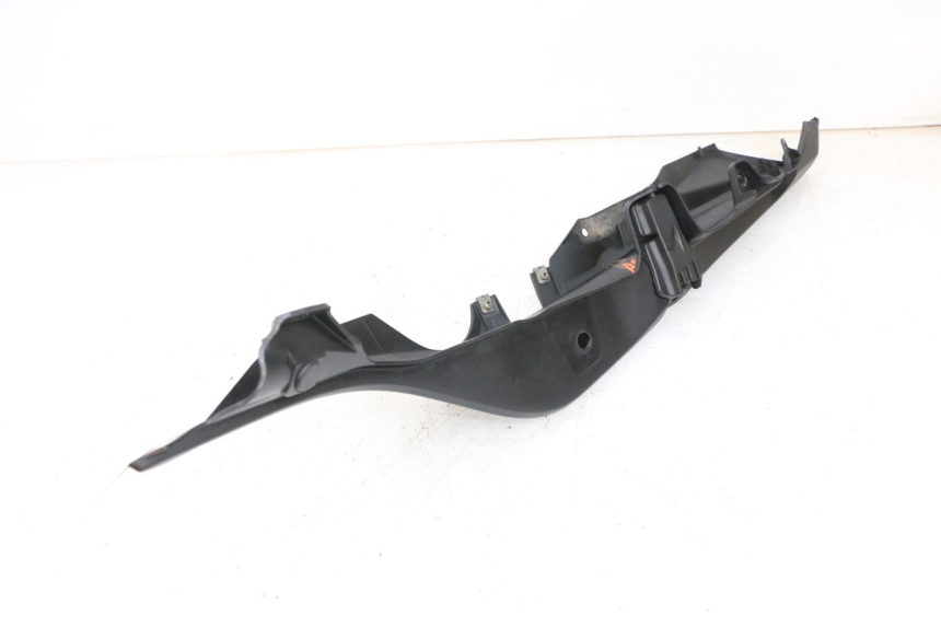 photo de CARENADO TRASERO IZQUIERDA YAMAHA MT-07 MT07 ABS 700 (2018 - 2020) - Otra perspectiva