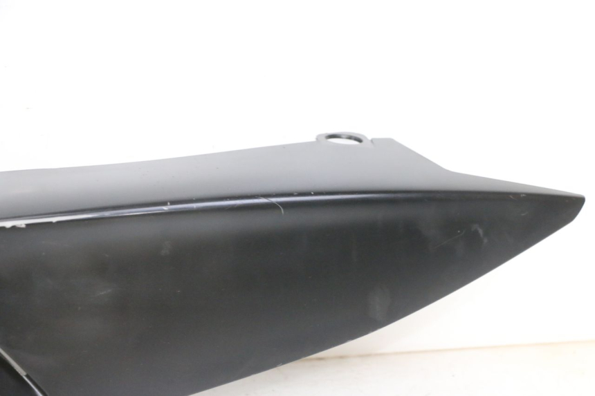 photo de CARENADO TRASERO IZQUIERDA PIAGGIO NEW TYPHOON 50 (2018 - 2021)
