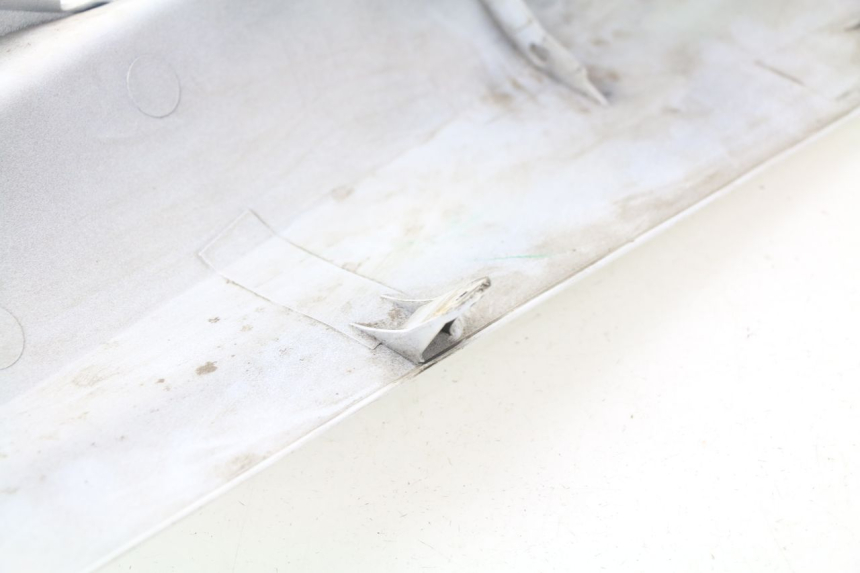 photo de CARENADO TRASERO IZQUIERDA HONDA PCX (JF28) 125 (2009 - 2011)
