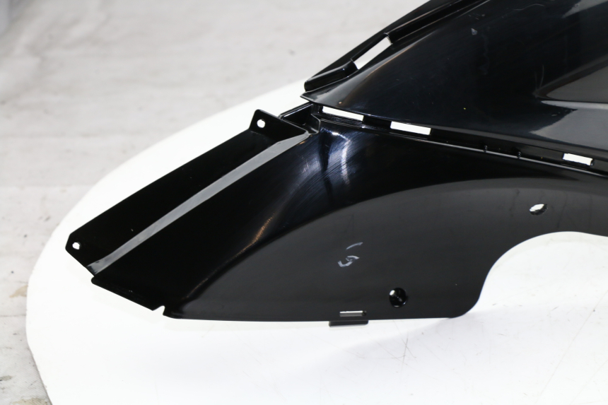 photo de CARENADO TRASERO IZQUIERDA PIAGGIO FLY 2T 50 (2004 - 2017)