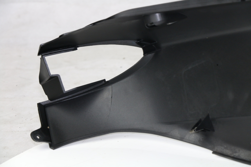 photo de CARENADO TRASERO IZQUIERDA PIAGGIO FLY 2T 50 (2004 - 2017)