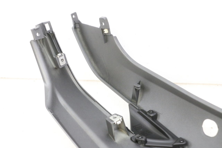photo de FLANCO TRASERO IZQUIERDO PIAGGIO MP3 500 (2014 - 2016)