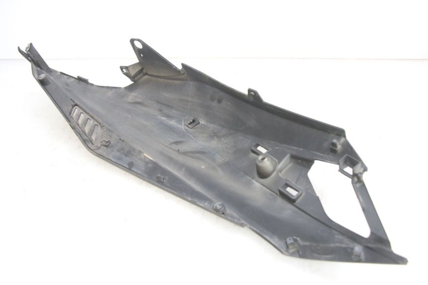 photo de FLANCO TRASERO IZQUIERDO APRILIA SXR 50 (2021 - 2023)