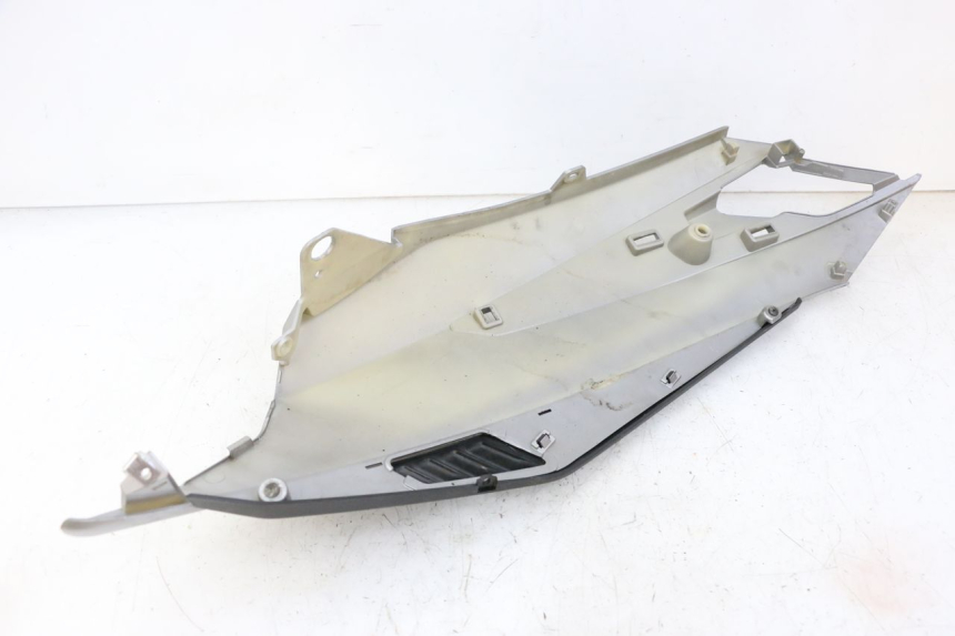 photo de FLANCO TRASERO IZQUIERDO APRILIA SXR 50 (2021 - 2023)