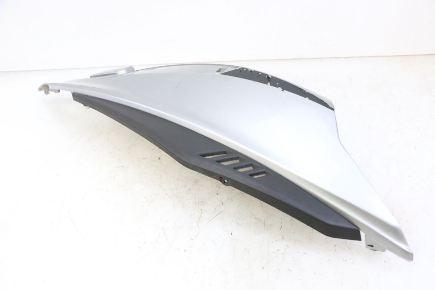 photo de FLANCO TRASERO IZQUIERDO APRILIA SXR 50 (2021 - 2023)