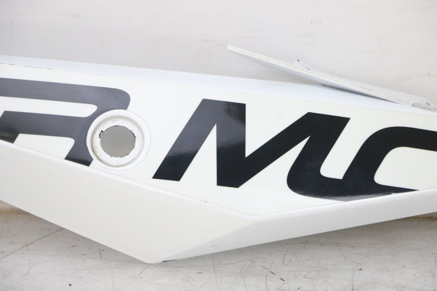 photo de CARENADO TRASERO IZQUIERDA KSR TR SM 50 (2015 - 2018) - Marcados y referencias originales