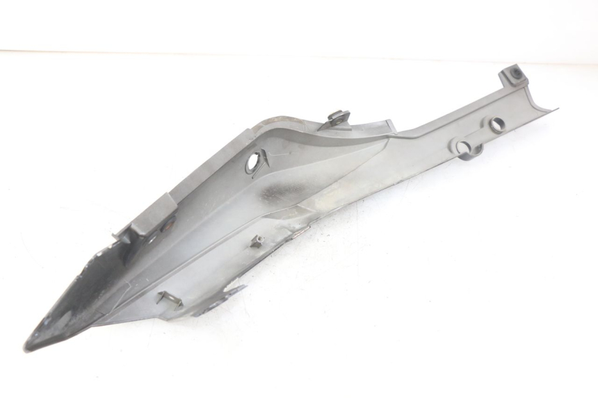 photo de FLANCO TRASERO IZQUIERDO SYM WOLF SB 125 (2011 - 2018)