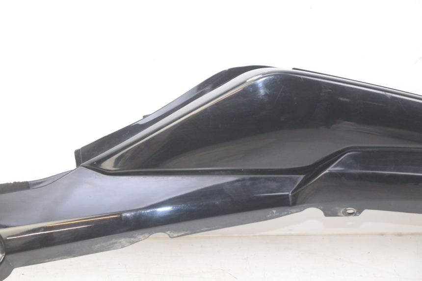 photo de FLANCO TRASERO IZQUIERDO SYM WOLF SB 125 (2011 - 2018)