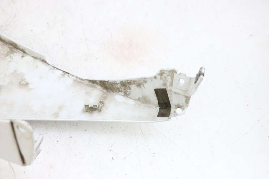 photo de FLANCO TRASERO IZQUIERDO YAMAHA X-MAX XMAX 125 (2010 - 2013) - Detalle de la pieza