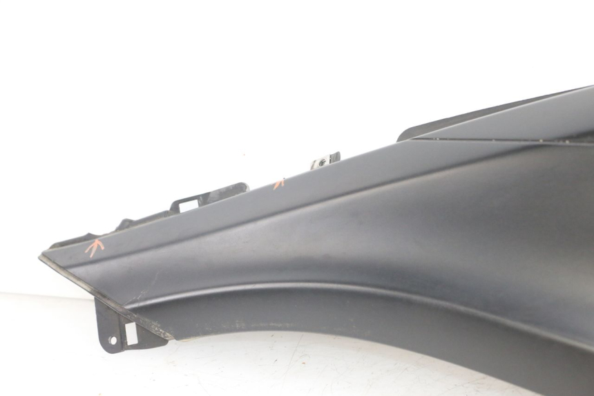 photo de FLANCO TRASERO IZQUIERDO PIAGGIO X10 125 (2012 - 2017)