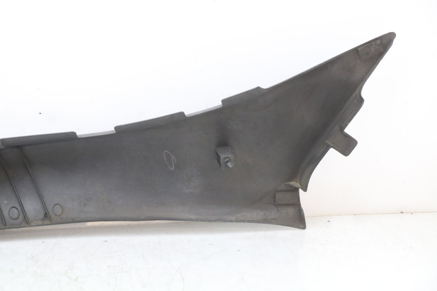 photo de CARENADO TRASERO IZQUIERDA YAMAHA XJ600 XJ DIVERSION 600 (1992 - 1997)