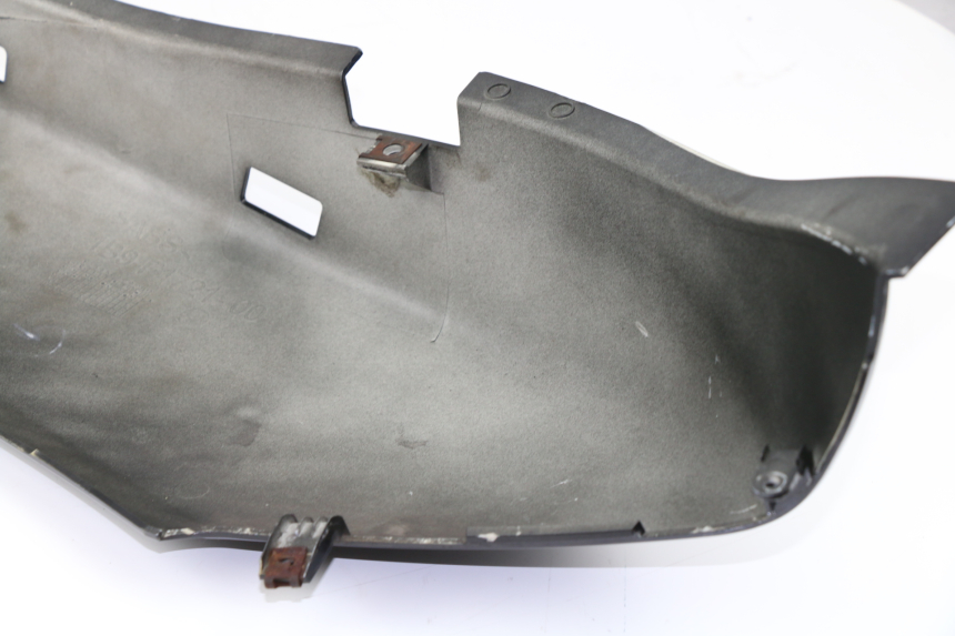 photo de FLANCO TRASERO IZQUIERDO YAMAHA XMAX X-MAX 125 (2006 - 2009)