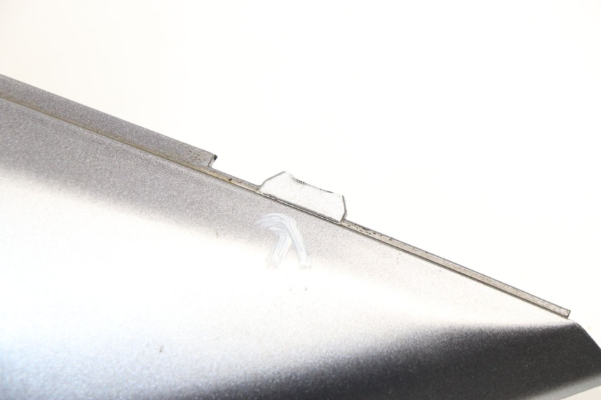 photo de CARENADO TRASERO IZQUIERDA YAMAHA YP MAJESTY 400 (2004 - 2008)