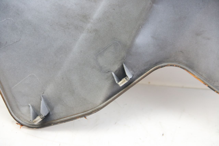photo de FLANCO LATERAL DELANTERO DERECHO APRILIA ATLANTIC 500 (2002 - 2003)