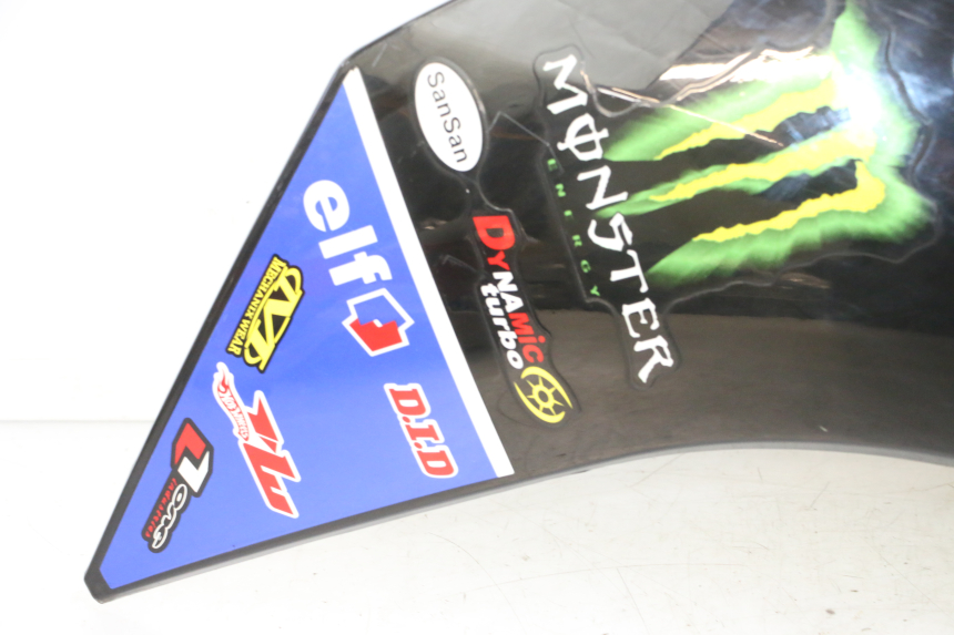 photo de CARENADO DELANTERO DERECHO STAHO FH 50 (2018 - 2019)