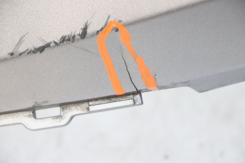 photo de FLANCO LATERAL DELANTERO DERECHO HONDA FORZA ABS 300 (2013 - 2019)