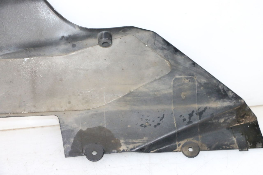 photo de CARENADO DELANTERO DERECHO SUZUKI GSXR GSX-R 1000 (2003 - 2004) - Primer plano de alta resolución