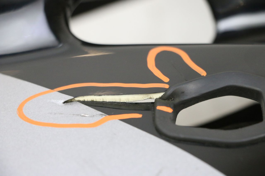 photo de CARENADO DELANTERO DERECHO HONDA NSR R 125 (1994 - 2003) - Ángulo de visión alternativo