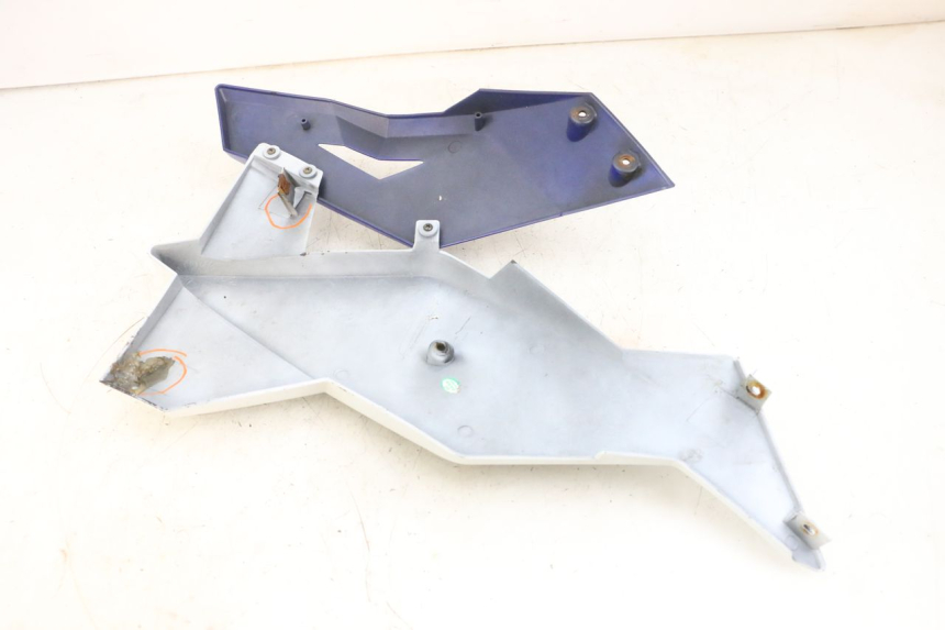 photo de CARENADO DELANTERO DERECHO KSR TR SM 50 (2015 - 2018) - Zoom estado de uso