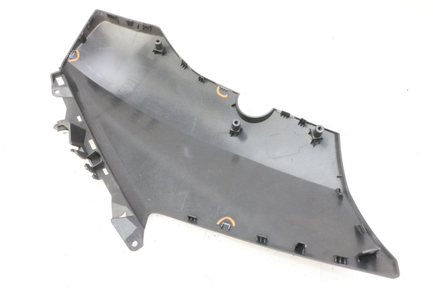 photo de CARENADO DELANTERO DERECHO YAMAHA XMAX X-MAX 125 (2021 - 2025)