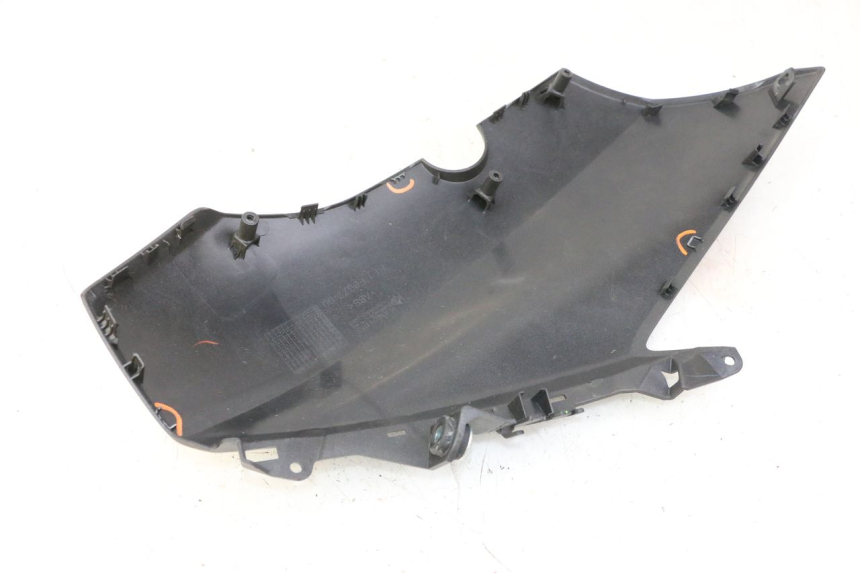 photo de CARENADO DELANTERO DERECHO YAMAHA XMAX X-MAX 125 (2021 - 2025)