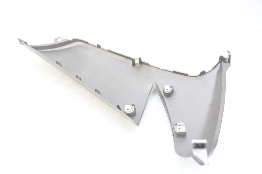 photo de FLANCO LATERAL DELANTERO IZQUIERDO PEUGEOT CITYSTAR 125 (2011 - 2017)