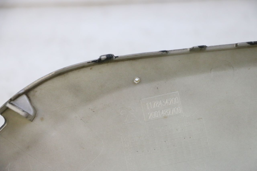 photo de CARENADO DELANTERO IZQUIERDO PEUGEOT CITYSTAR 50 (2013 - 2017)