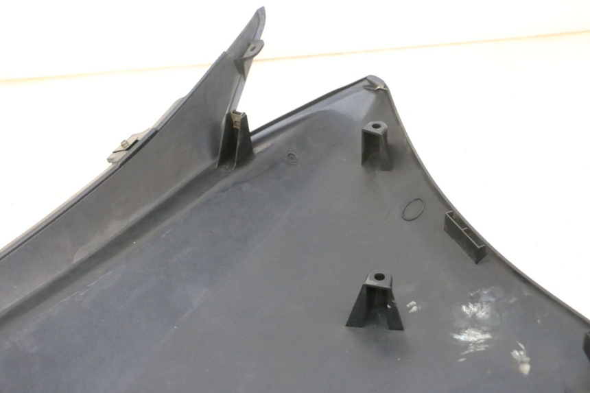 photo de CARENADO DELANTERO IZQUIERDO SUZUKI DL V STROM 1000 (2002 - 2007) - Primer plano técnico