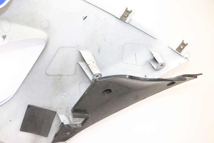 photo de CARENADO DELANTERO IZQUIERDO SUZUKI GSXR GSX-R 1000 (2003 - 2004) - Primer plano técnico