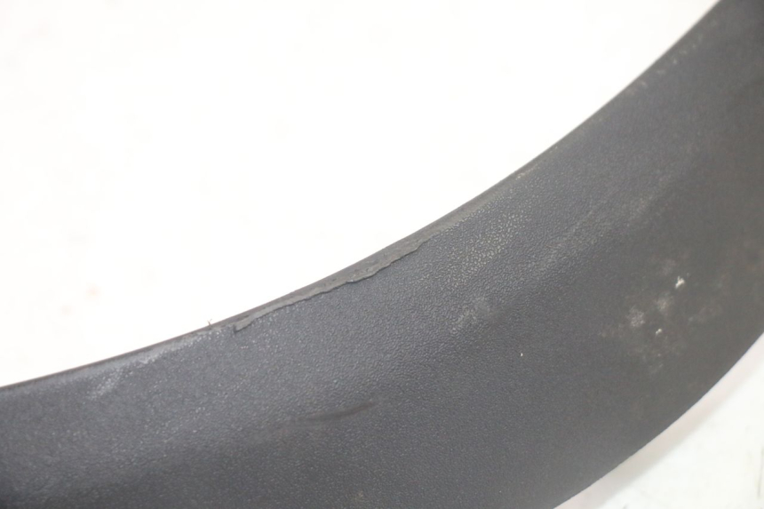 photo de CARENADO DELANTERO IZQUIERDO PIAGGIO MP3 HPE 350 (2018 - 2020) - Detalle de la pieza