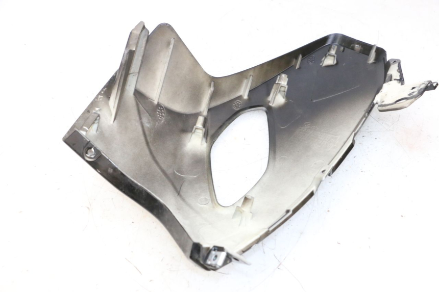 photo de CARENADO DELANTERO IZQUIERDO JM MOTORS SANTANA 50 (2014 - 2023) - Vista general del producto