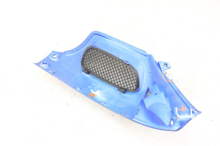 photo de CARENADO DELANTERO IZQUIERDO PEUGEOT SPEEDFIGHT 2 LC 50 (2000 - 2009)